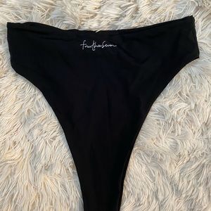 437 Swim bottoms